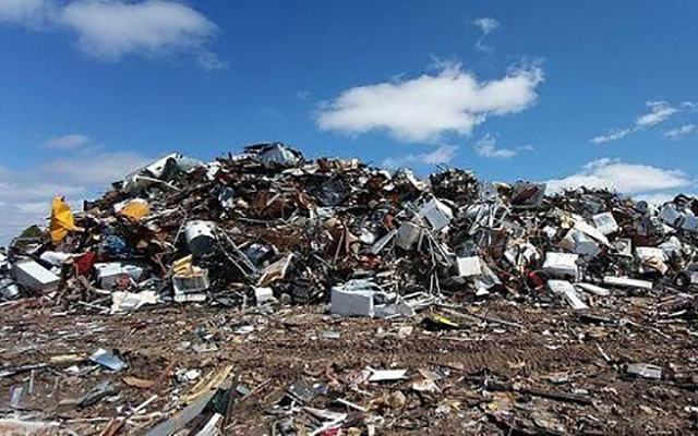 危废“擅自堆放”与“未按标准贮存”如何区分适用? 危废“擅自堆放”与“未按标准贮存”如何区分适用?